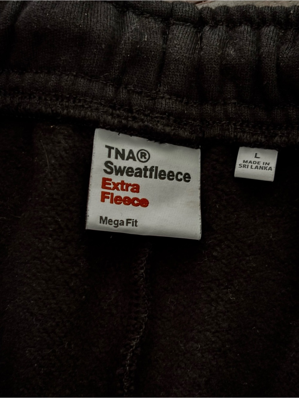 TNA Extra Fleece Mega Fit Sweatpants - Size Large - Picture 4 of 6